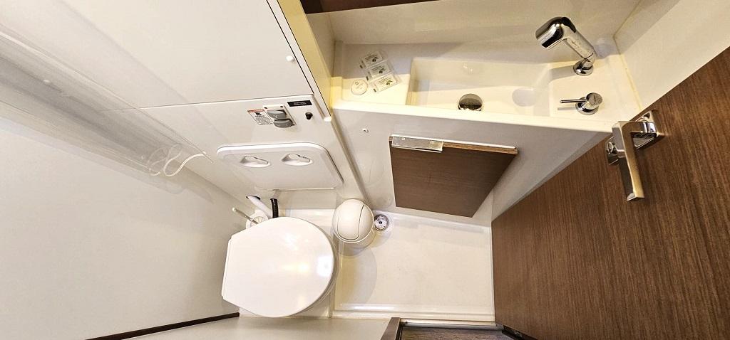 Lagoon 40 - 4 + 2 cab, picture 40