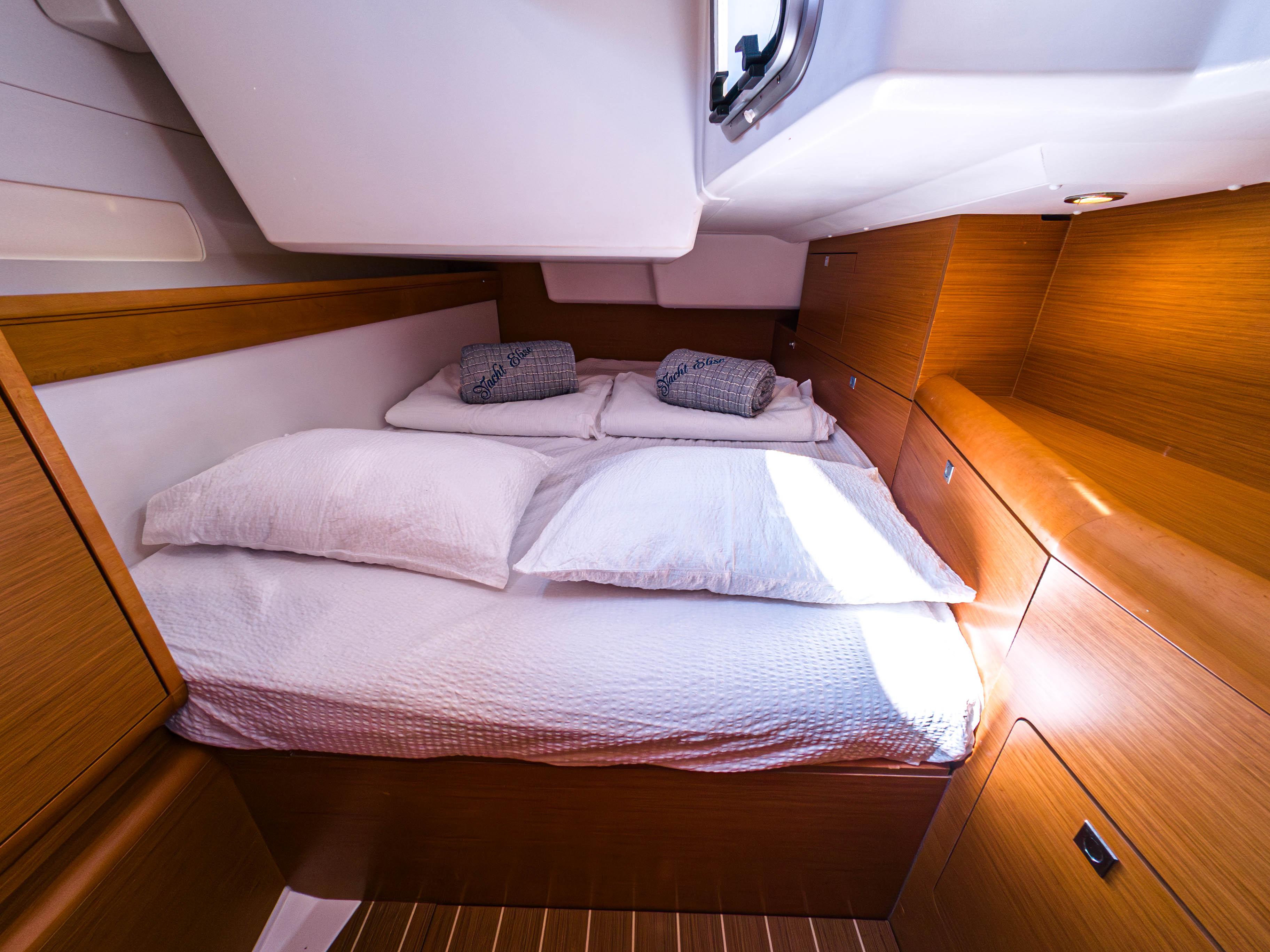 Sun Odyssey 519 - 5 cab., picture 20