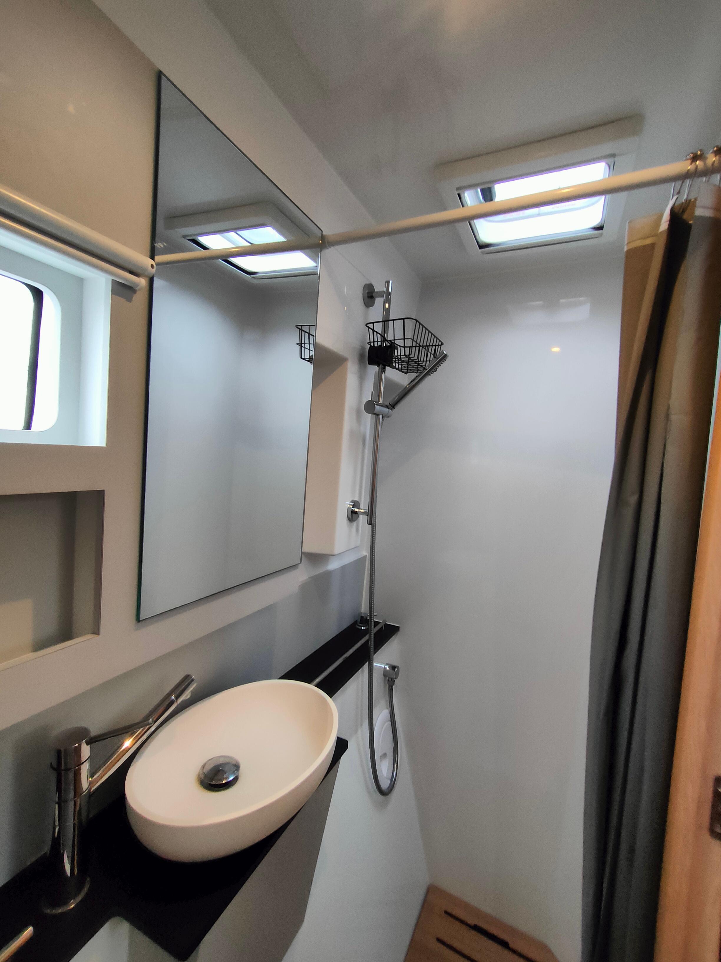 Nautitech 40 Open - 4 cab., picture 18