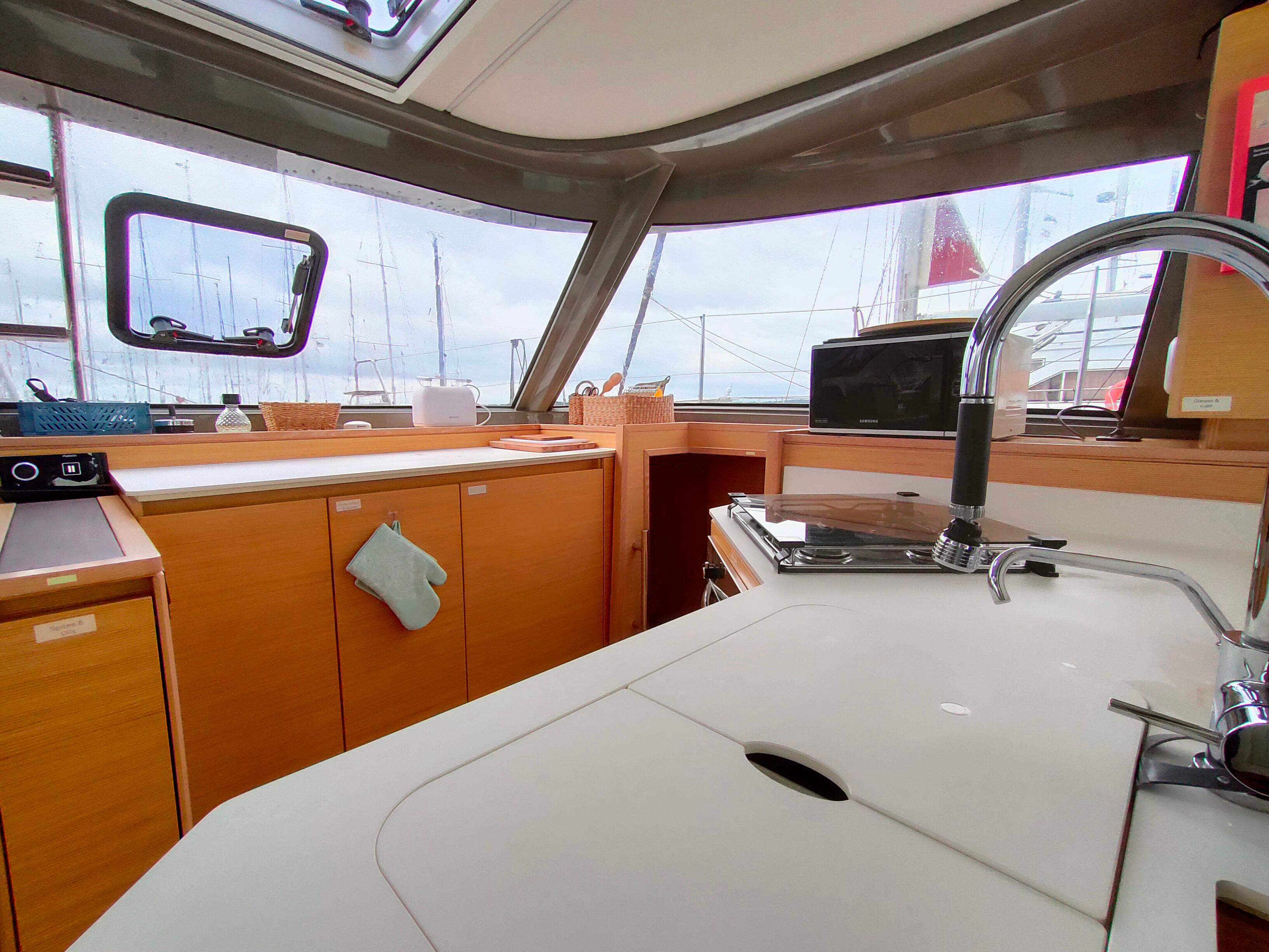 Nautitech 40 Open - 4 cab., picture 15