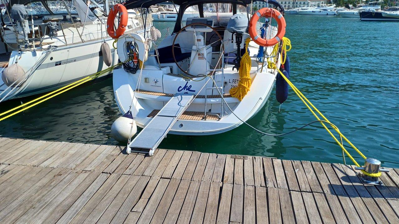 Sun Odyssey 36i, picture 4