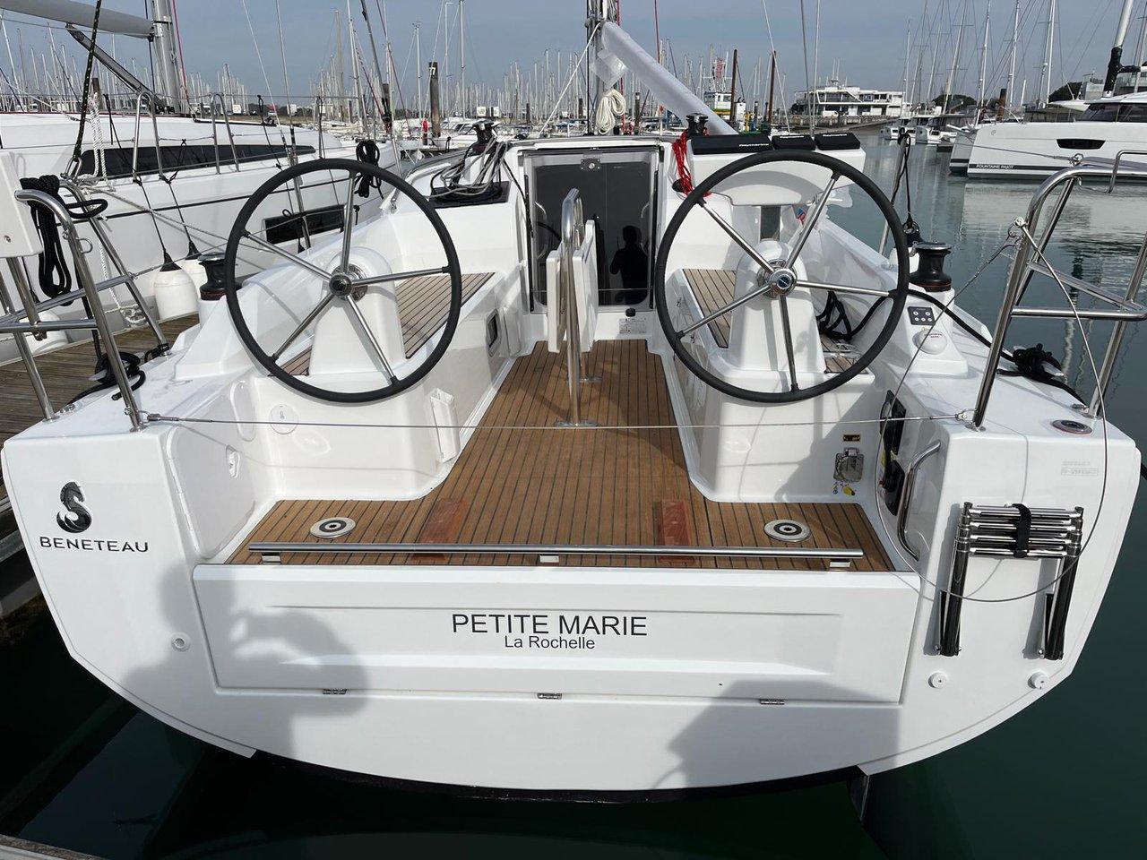 Oceanis 30.1 - Petite Marie, picture 4