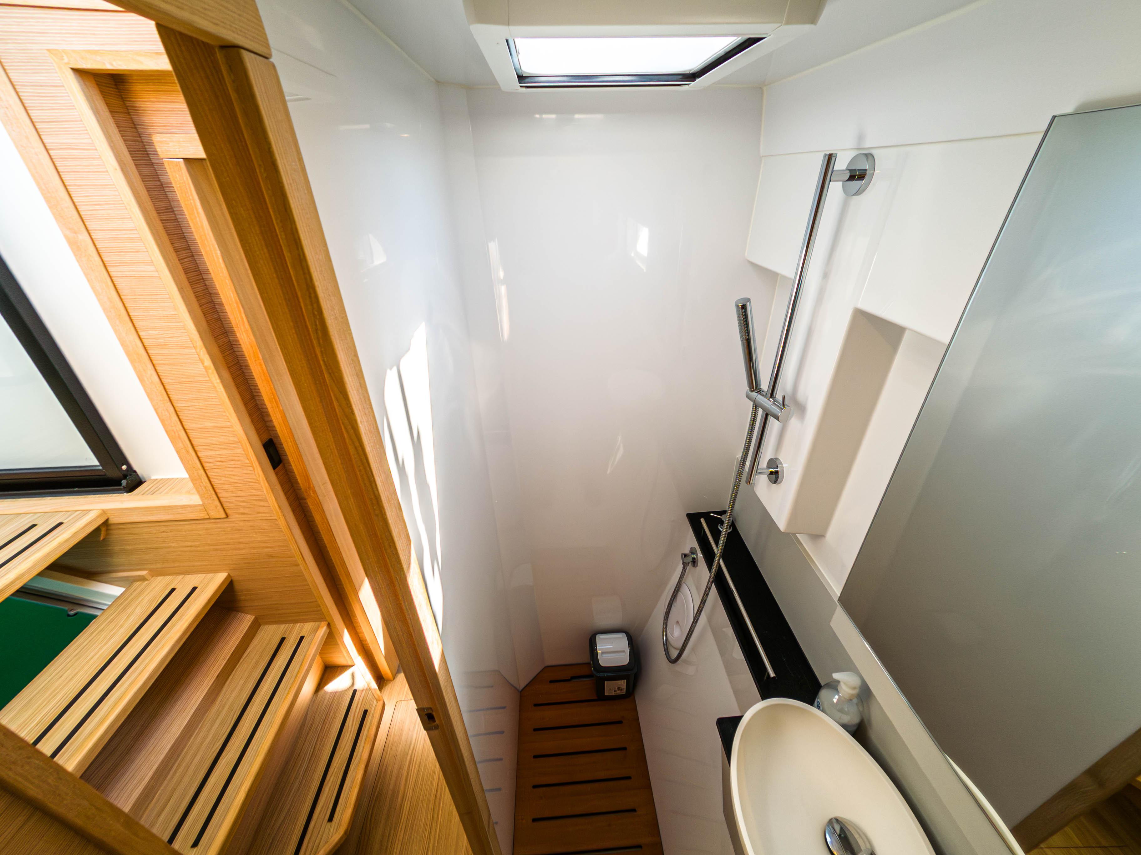 Nautitech 40 Open - 4 + 1 cab., picture 8