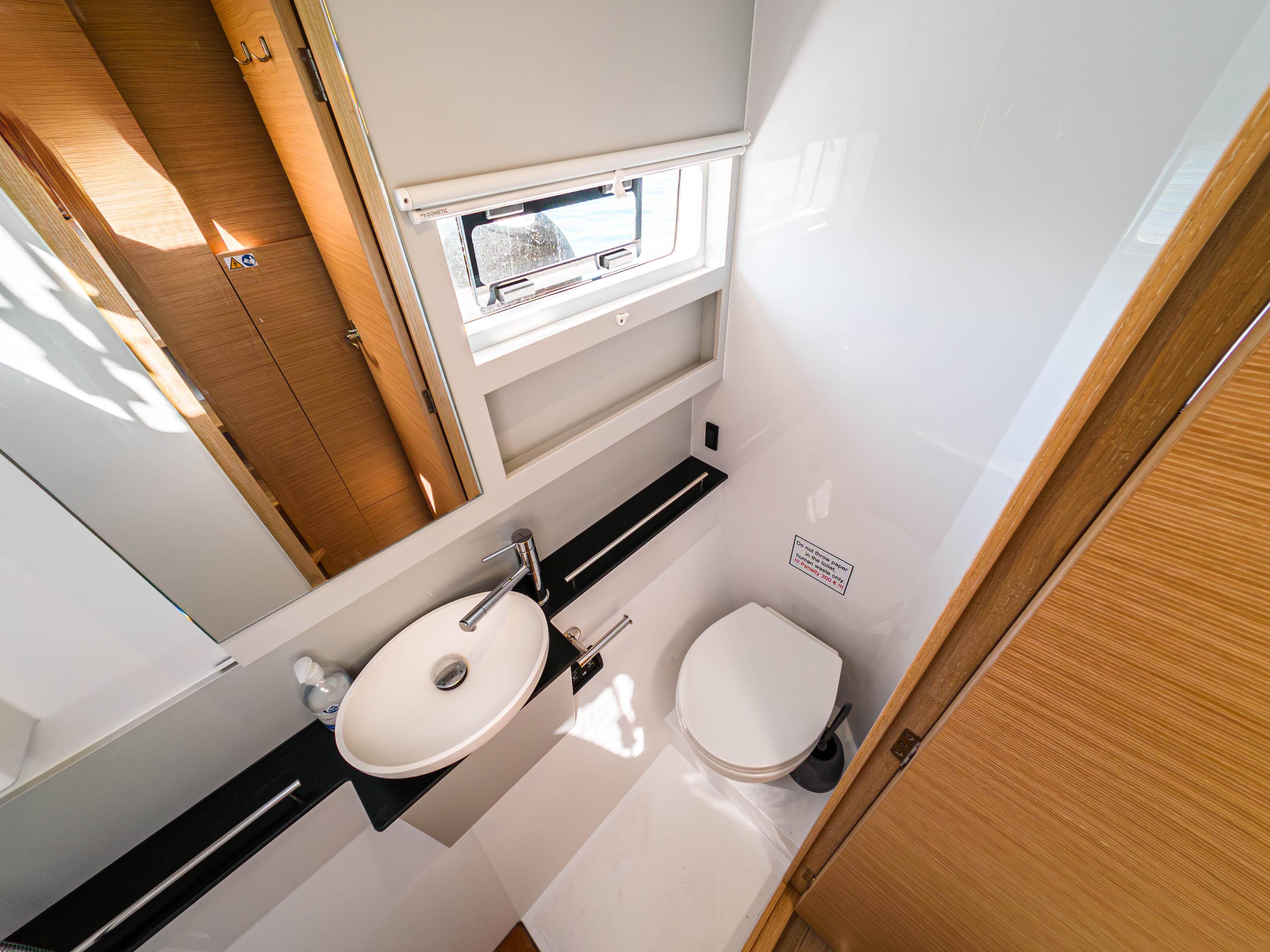 Nautitech 40 Open - 4 + 1 cab., picture 6