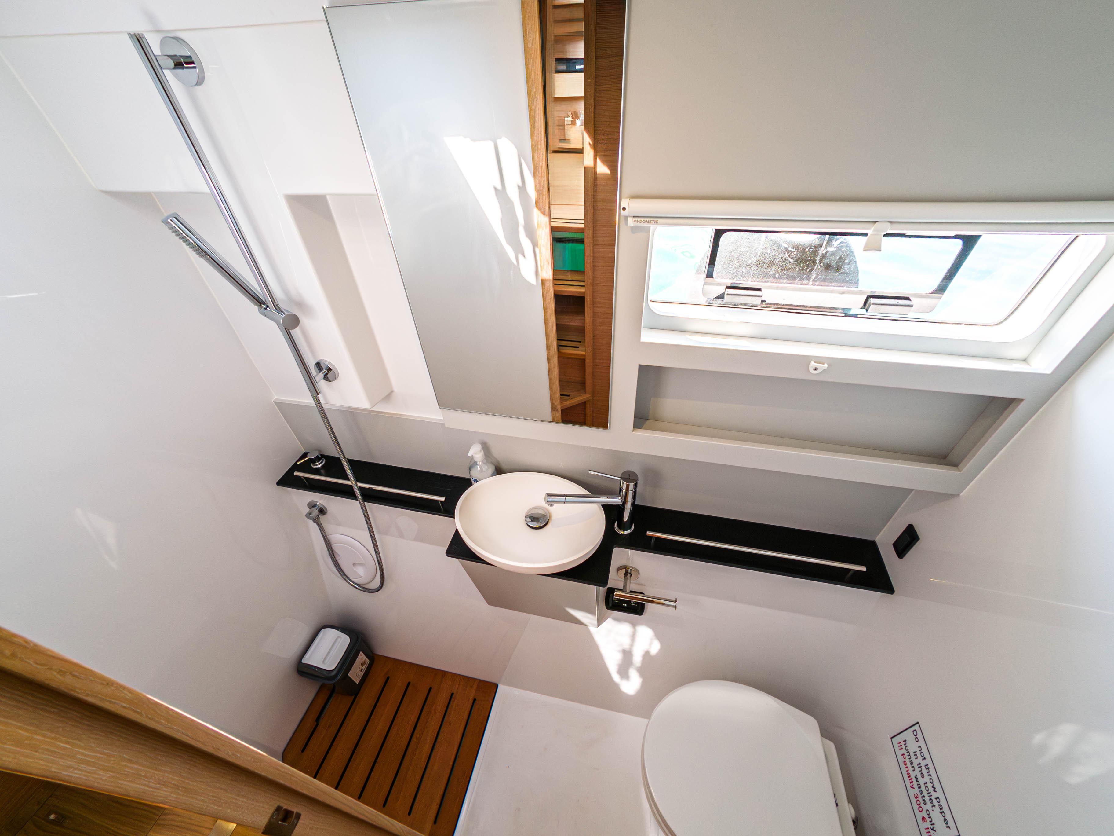 Nautitech 40 Open - 4 + 1 cab., picture 7