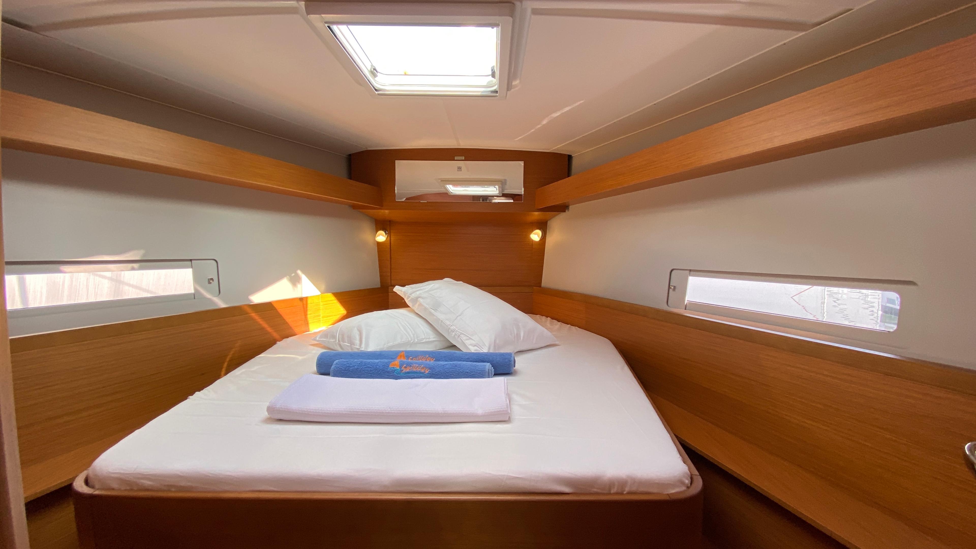 Dufour 37 - 2 cab., picture 7