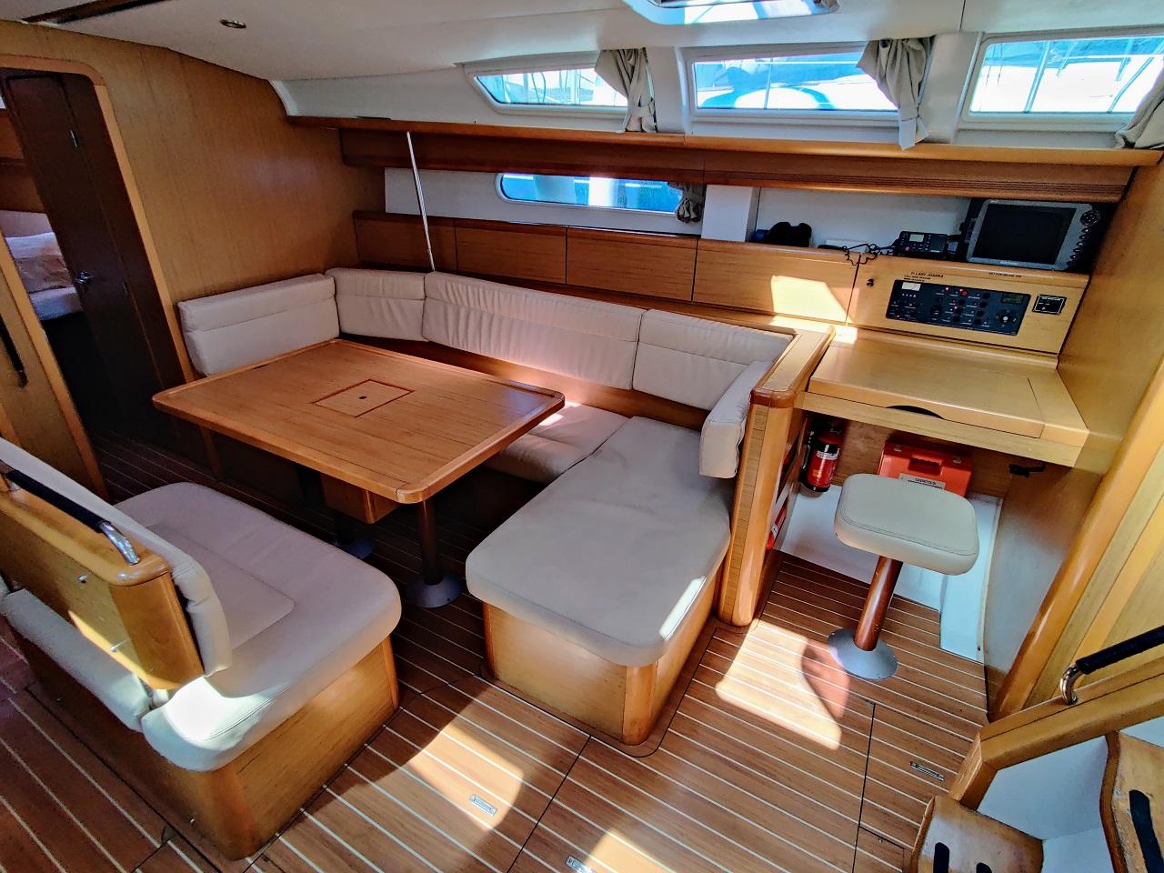 Sun Odyssey 49i, picture 5