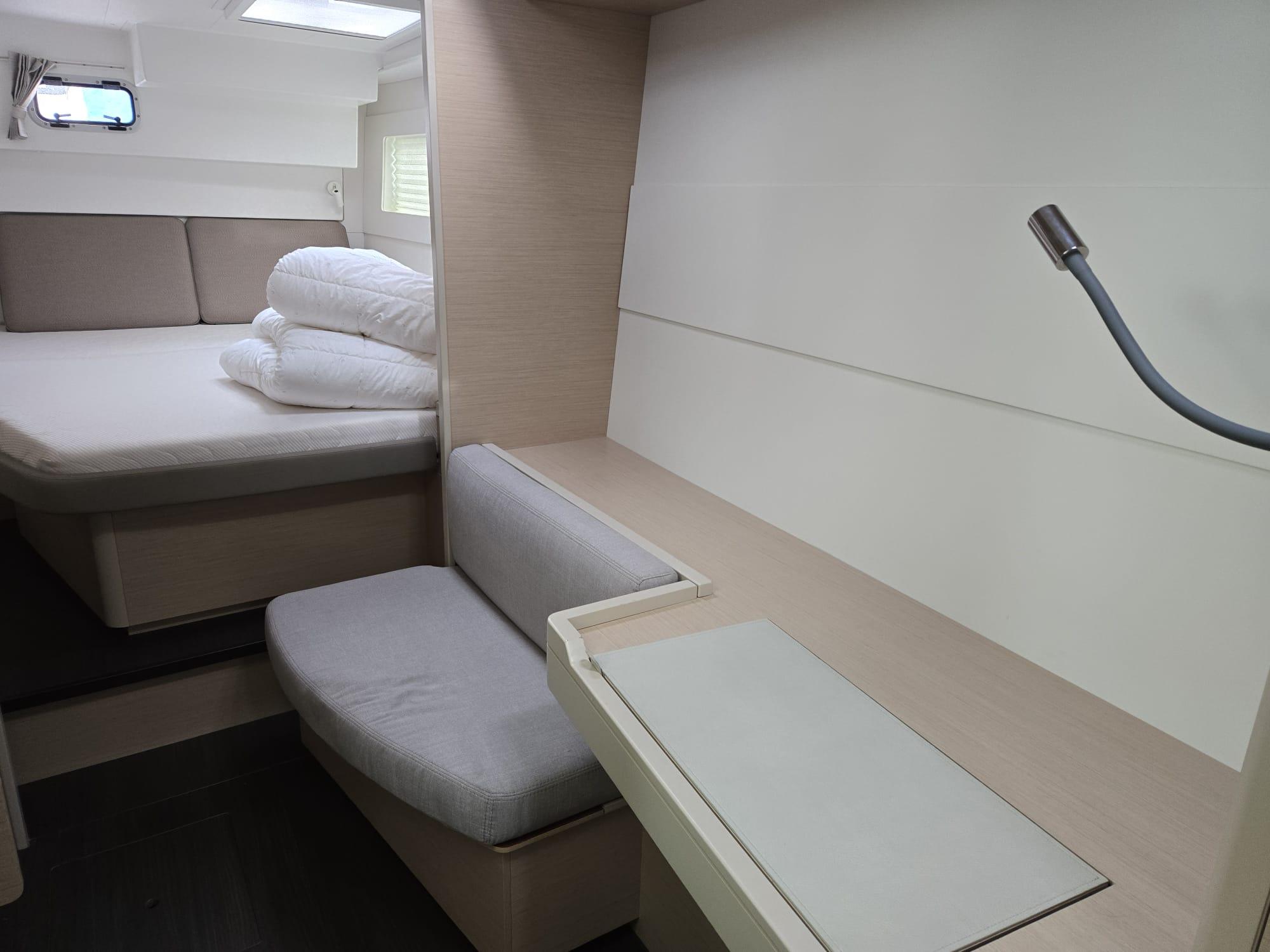 Lagoon 40 - 3 + 2 cab, picture 7