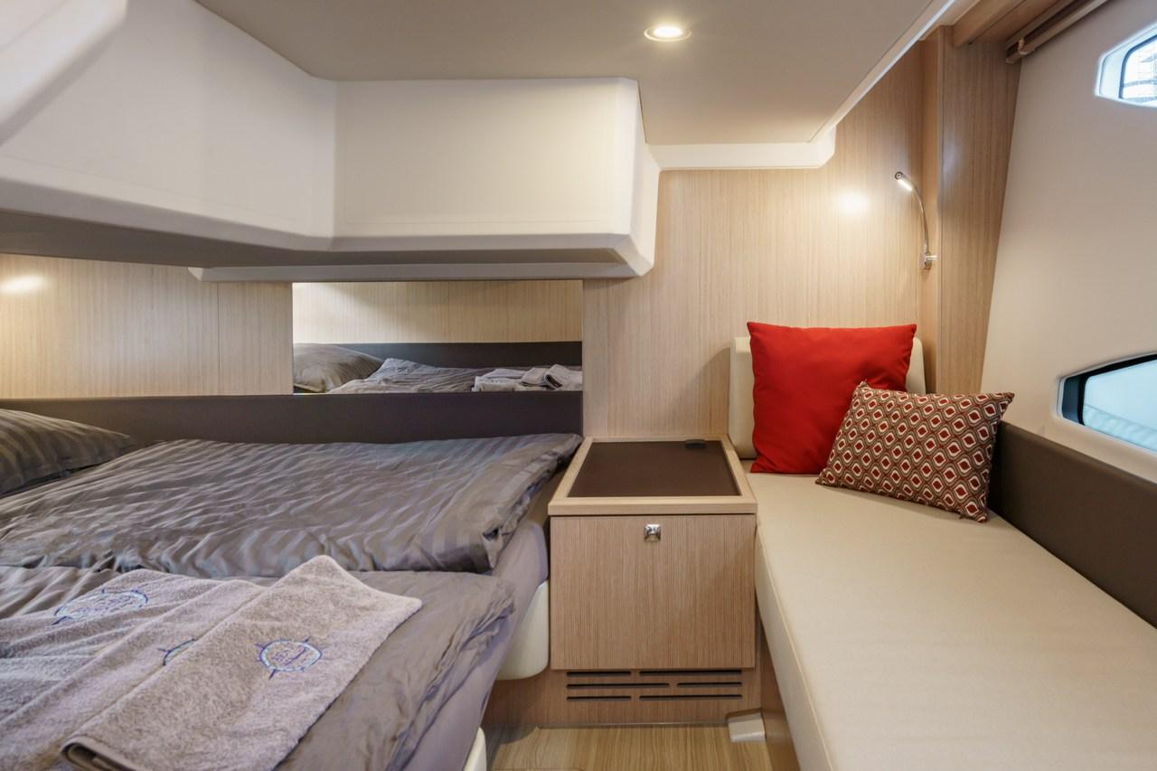 Bavaria SR36 Open Top - Ostwind, picture 12