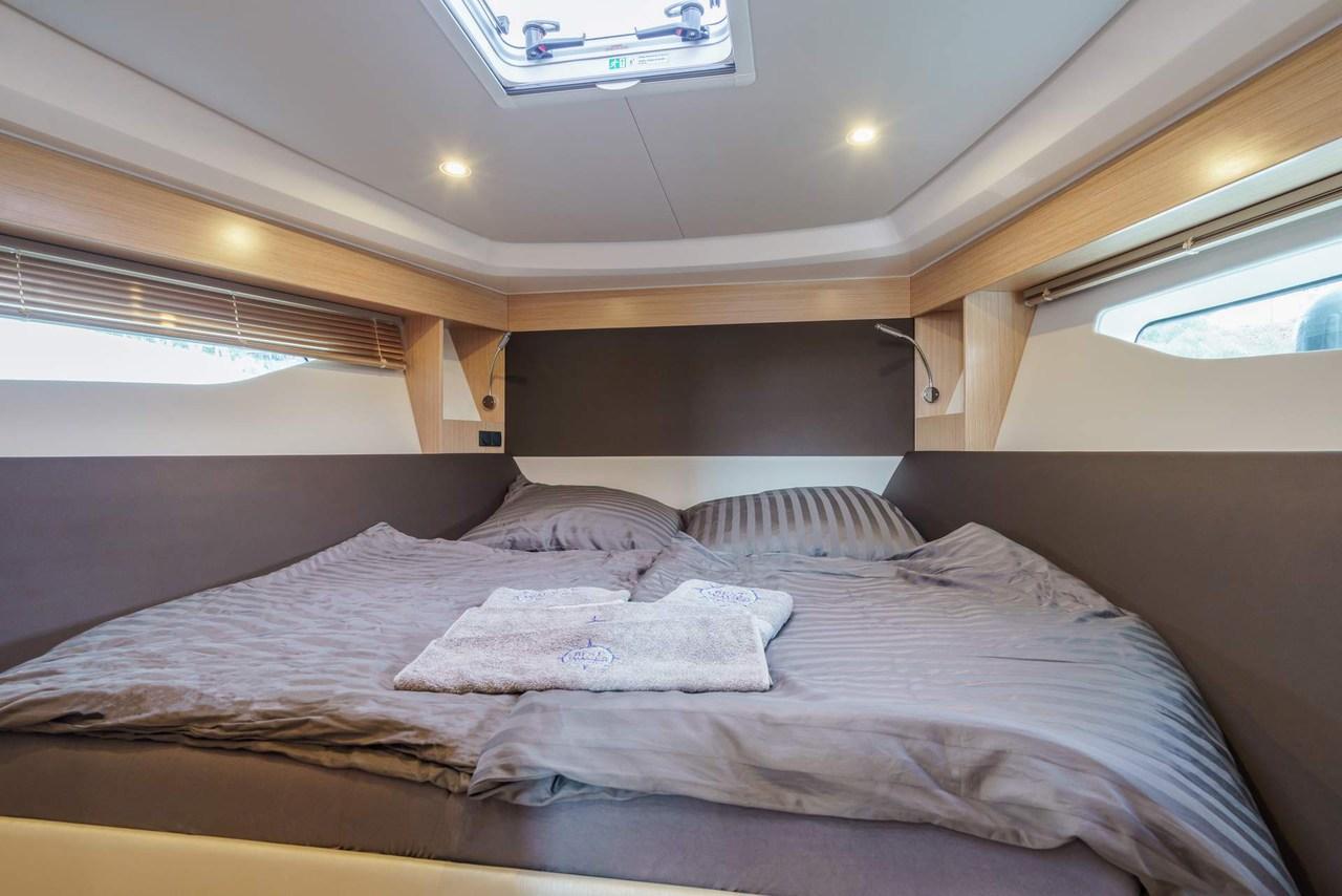 Bavaria SR36 Open Top - Ostwind, picture 10