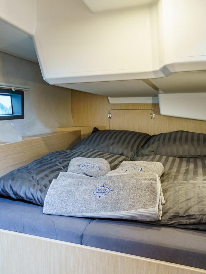 Bavaria C42, picture 14