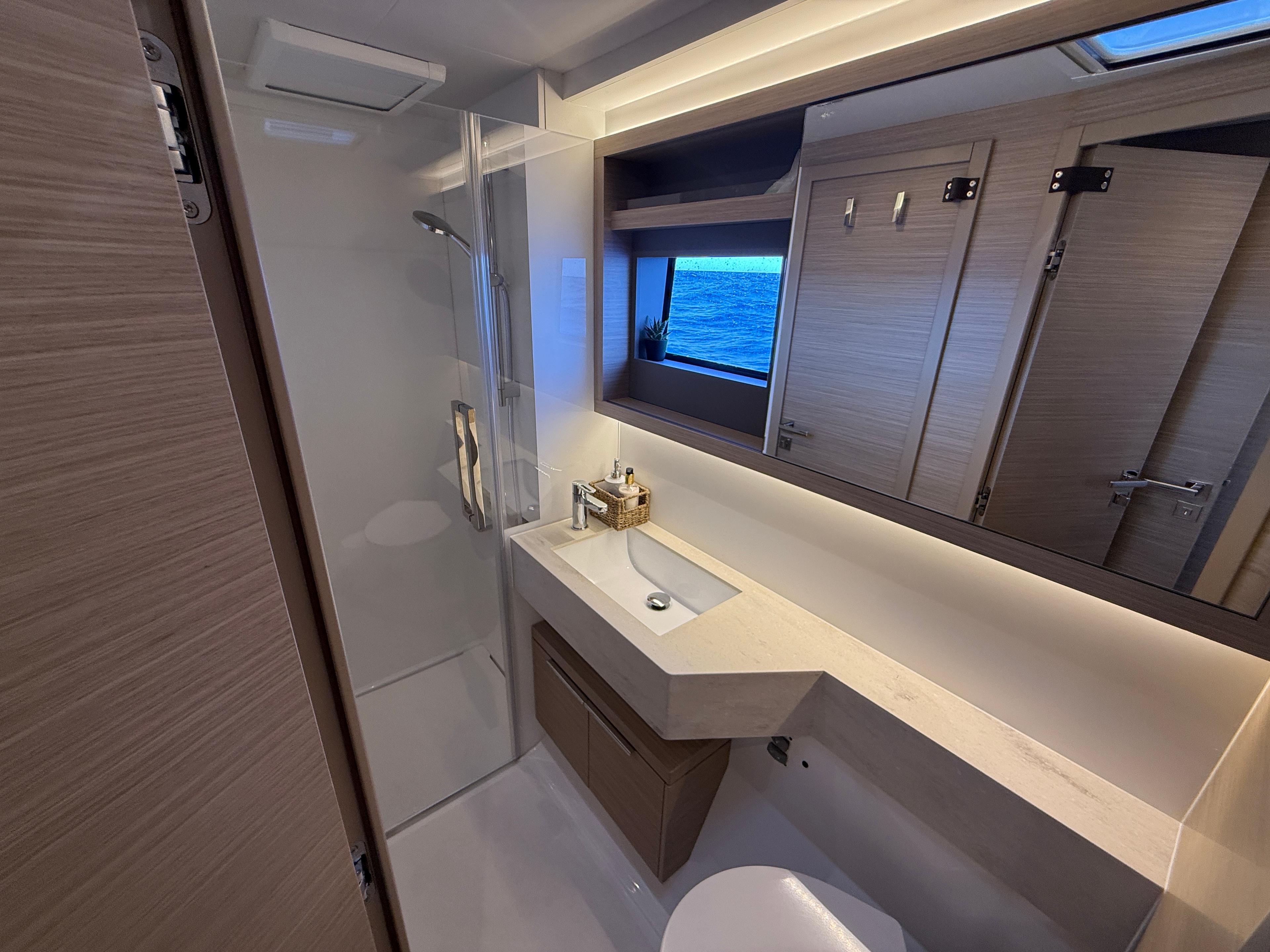 Lagoon 51 - 6 cab., picture 5