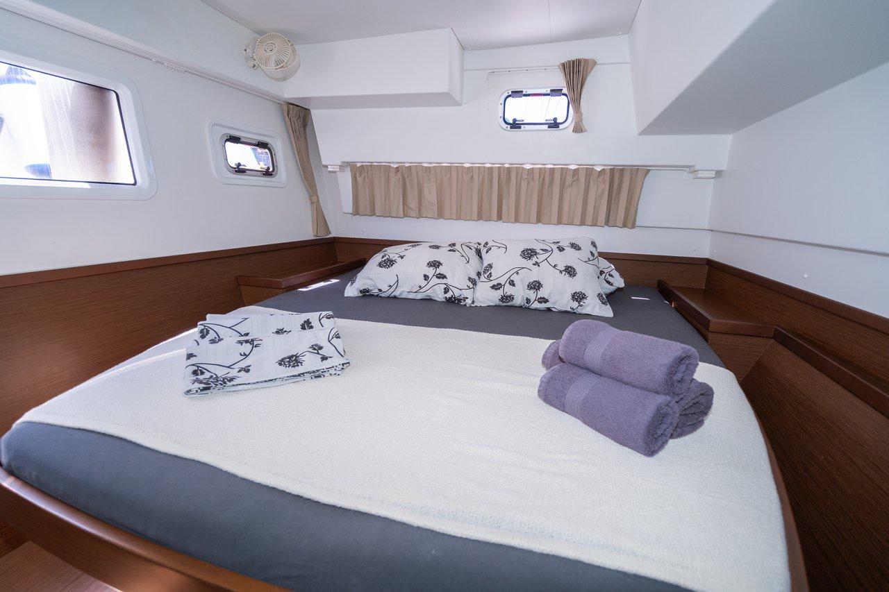 Lagoon 42 - 4 + 2 cab., picture 19