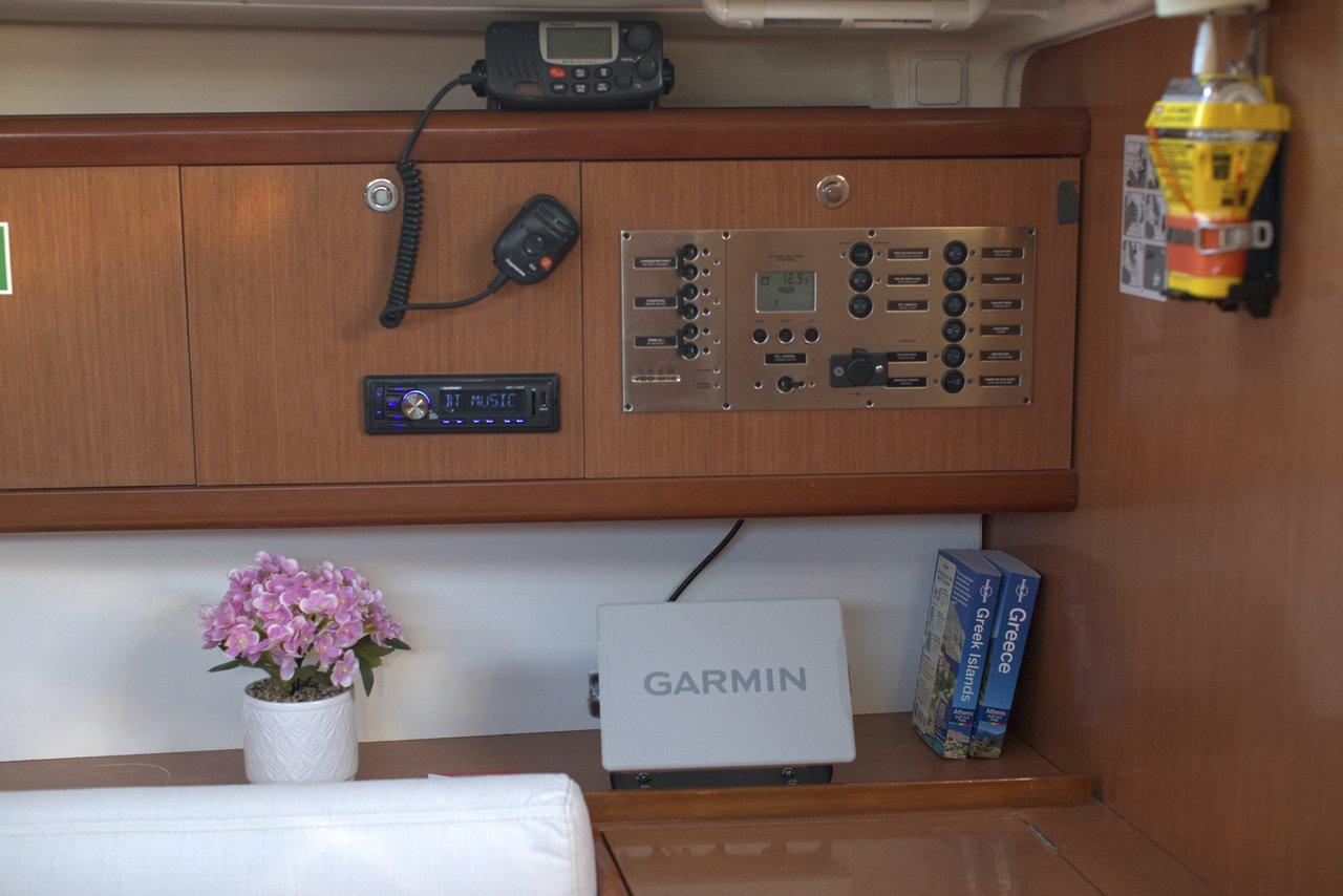 Oceanis 43, picture 13