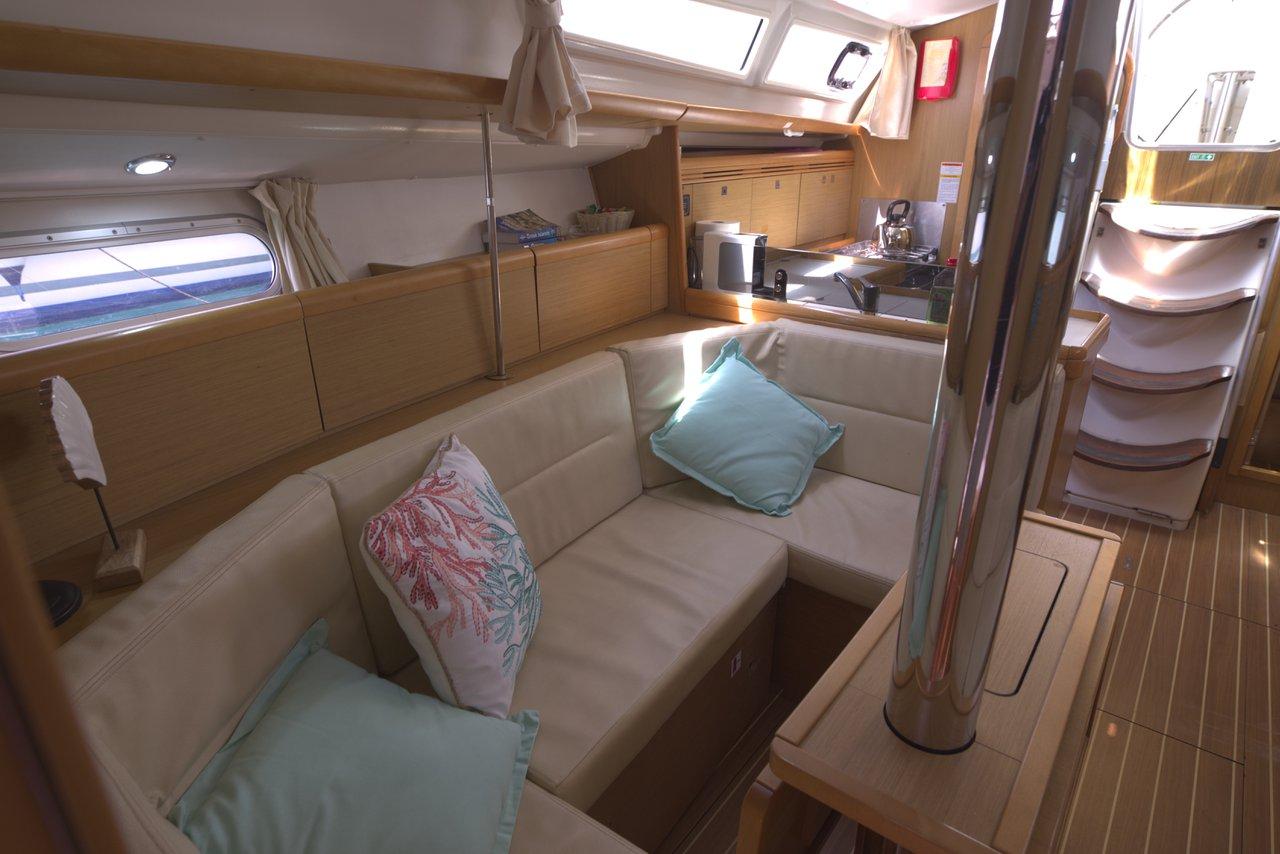 Sun Odyssey 36i, picture 15