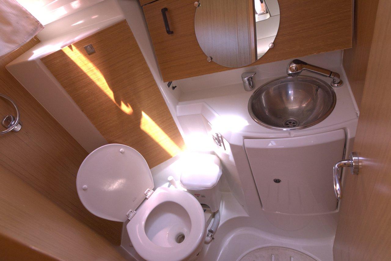 Sun Odyssey 36i, picture 25