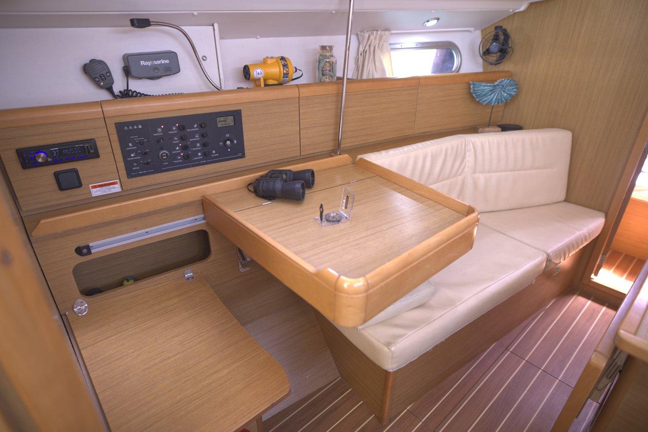 Sun Odyssey 36i, picture 18