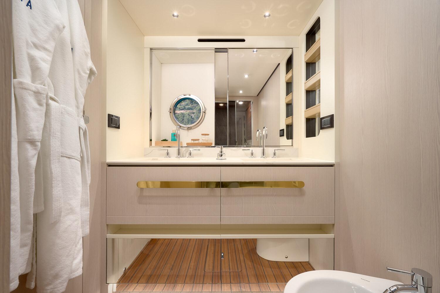 Azimut 78 Fly - 4 + 1 cab., picture 27