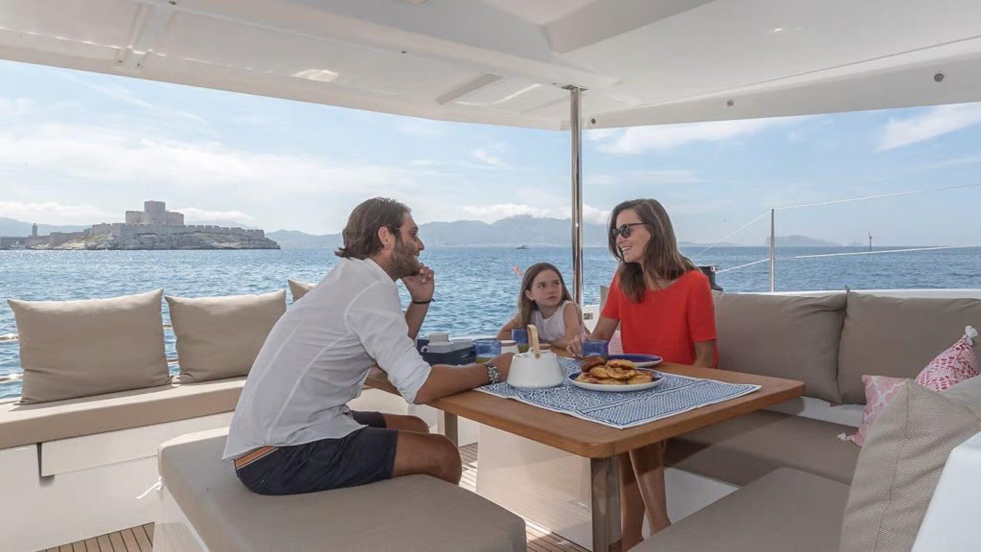 Fountaine Pajot Astrea 42 - 4 + 2 cab., picture 14