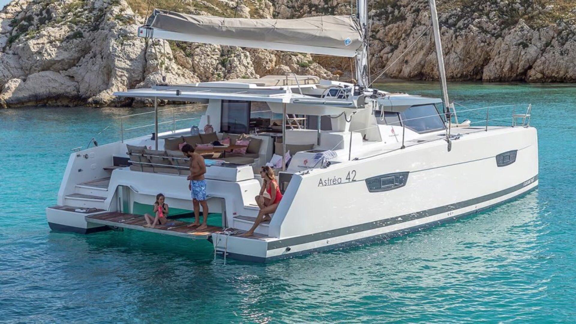 Fountaine Pajot Astrea 42 - 4 + 2 cab., picture 5