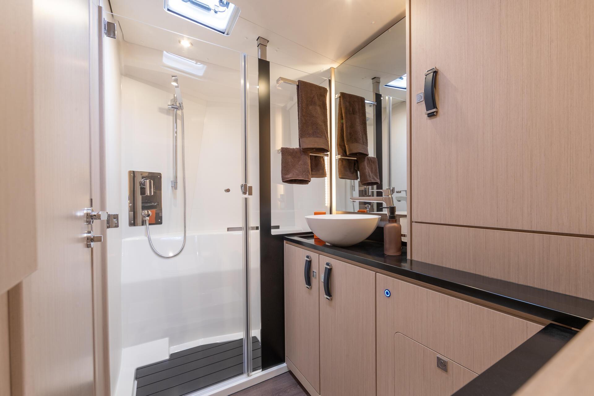 Jeanneau 55 - 3 + 1 cab., picture 18