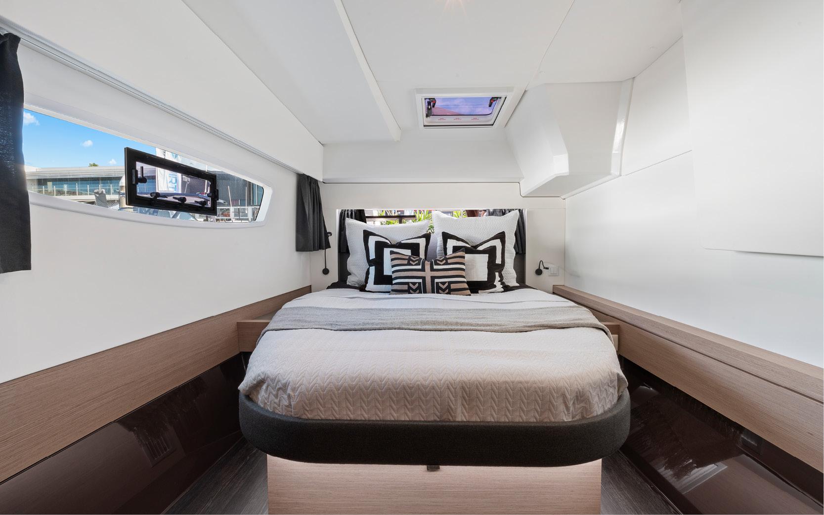 Fountaine Pajot Astrea 42, picture 5