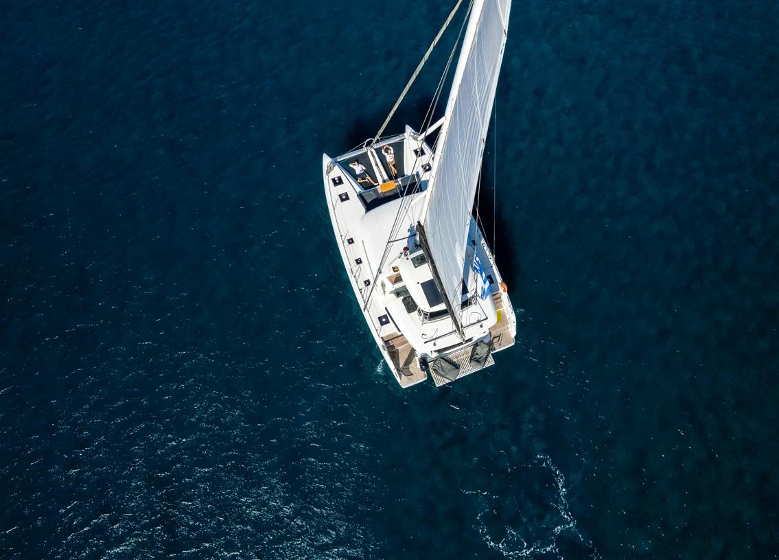 Lagoon 50 - 6 + 2 cab., picture 3