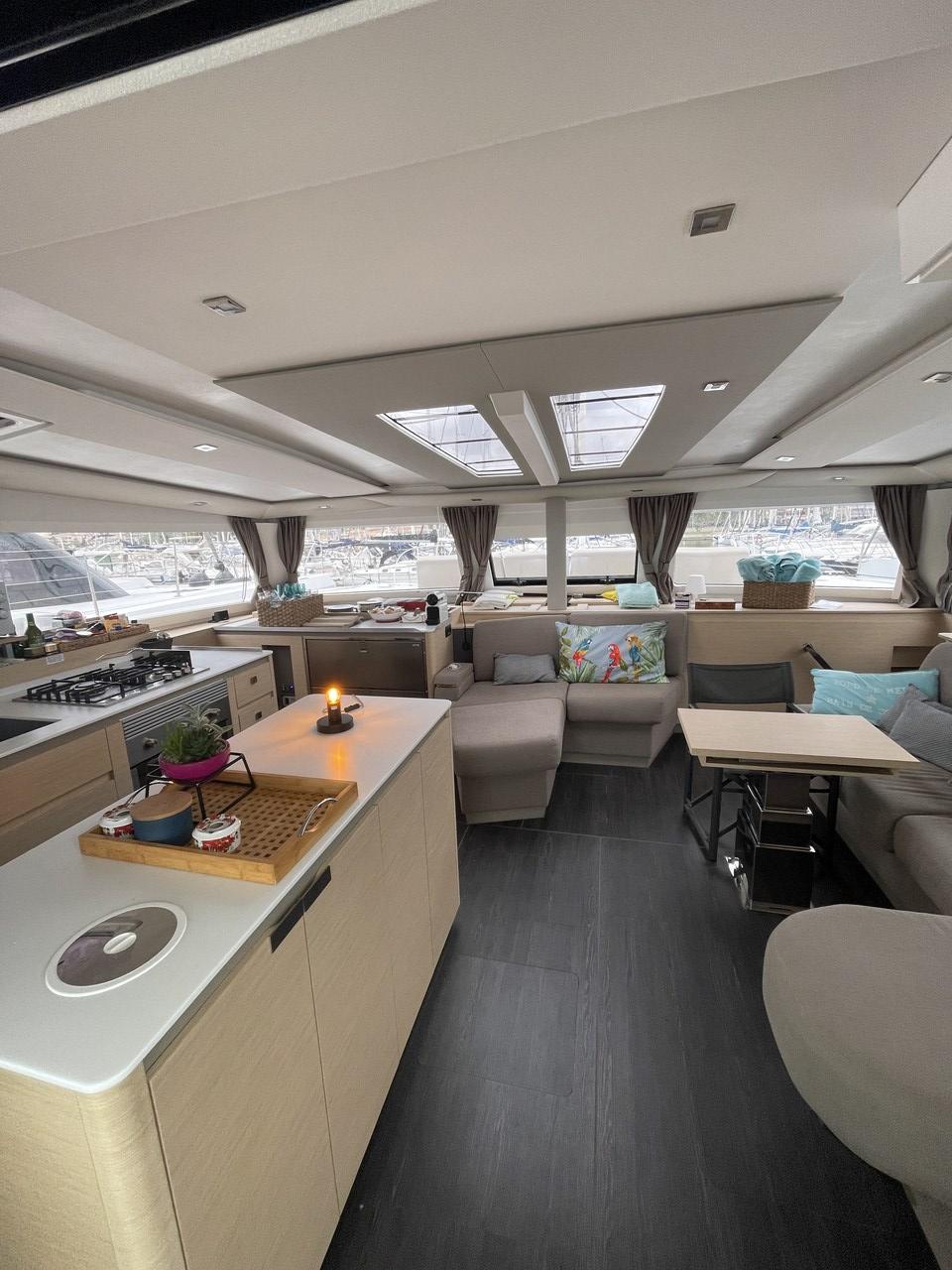Fountaine Pajot Aura 51 - 5 + 1 cab., picture 12