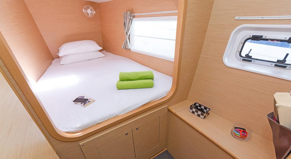 Lagoon 380 - 4 + 2 cab., picture 24