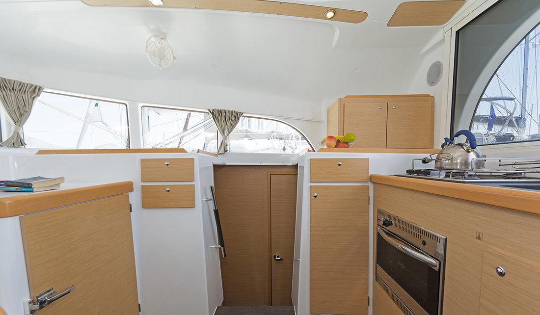 Lagoon 380 - 4 + 2 cab., picture 21