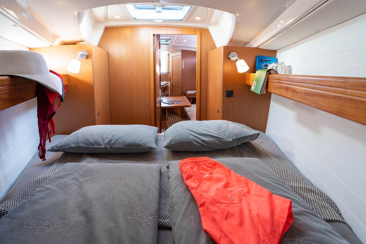 Bavaria Cruiser 33, picture 16