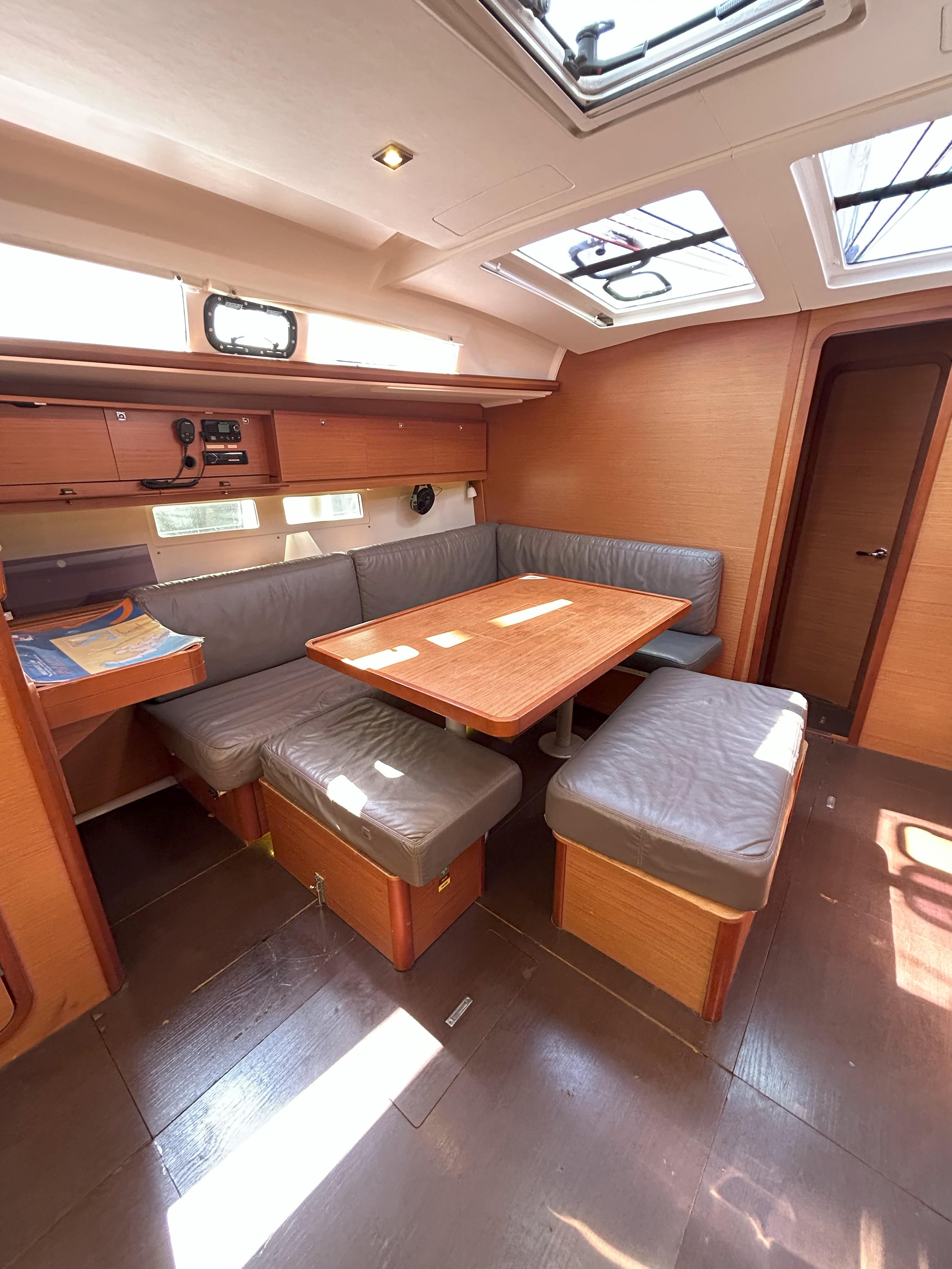 Dufour 460 GL, picture 9