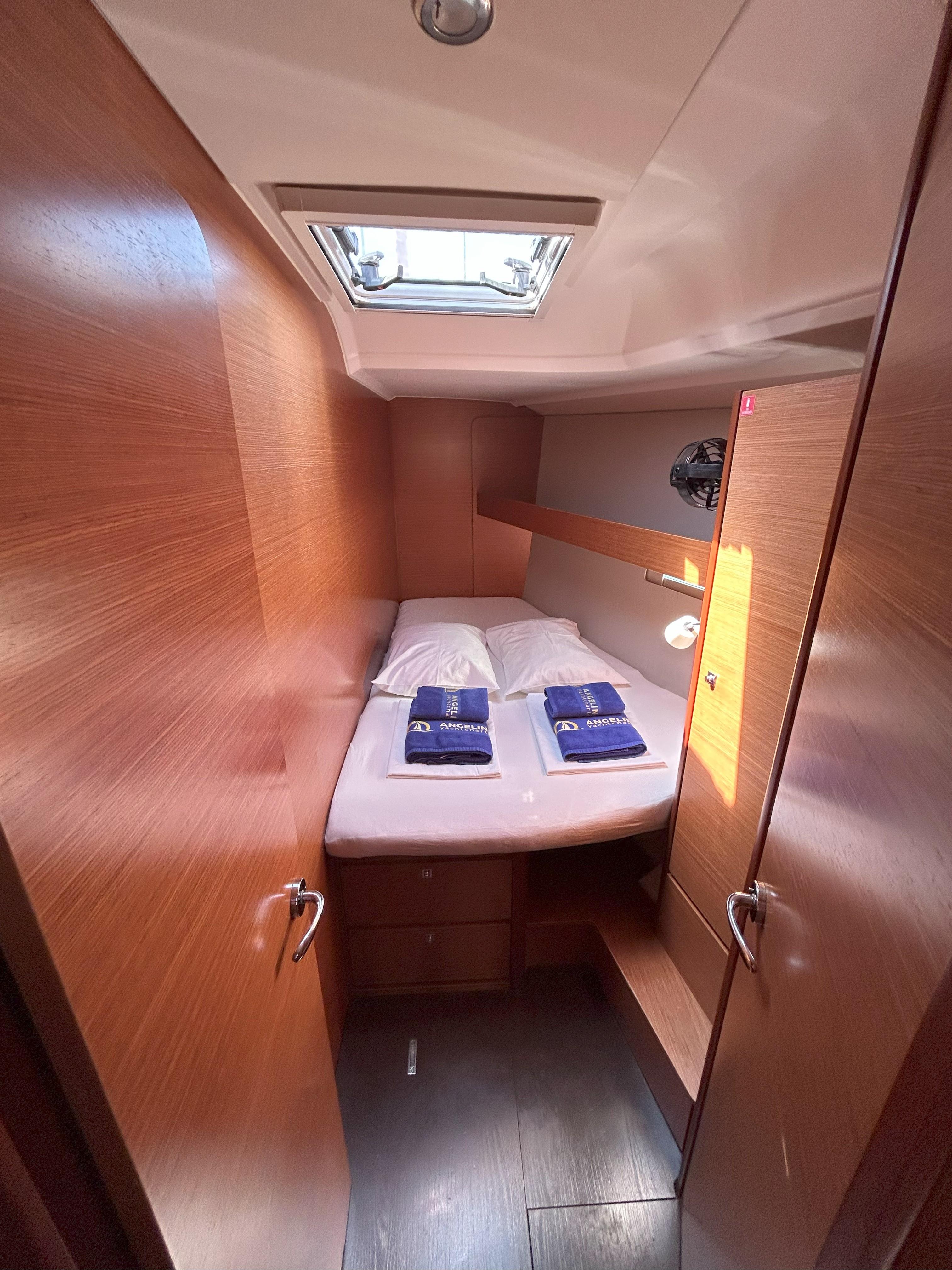 Dufour 460 GL, picture 12