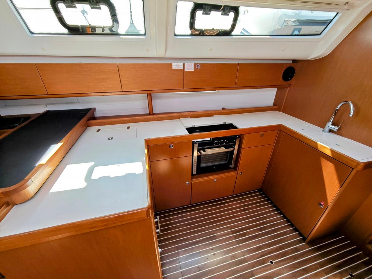 Bavaria Cruiser 51, picture 8