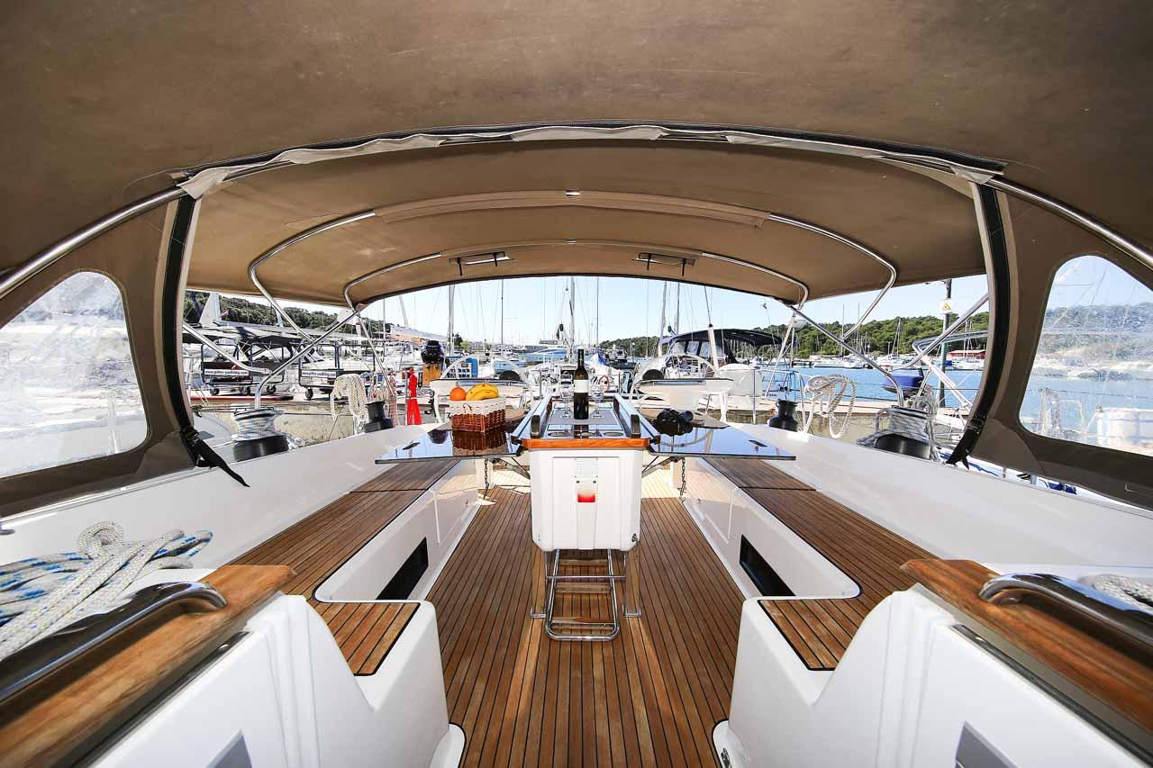 Bavaria Cruiser 56 - 5 + 1 cab. - Domo, picture 9