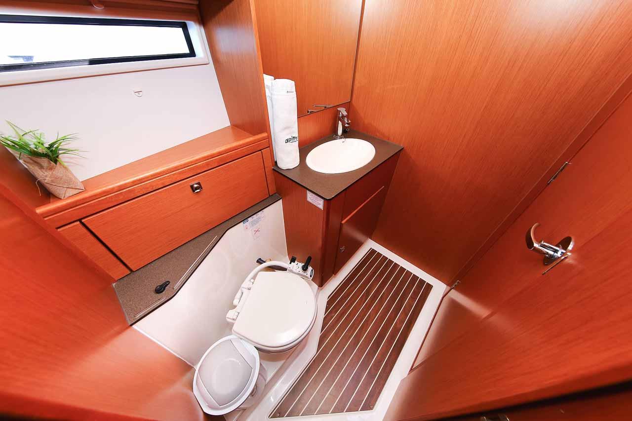 Bavaria Cruiser 56 - 5 + 1 cab. - Domo, picture 23