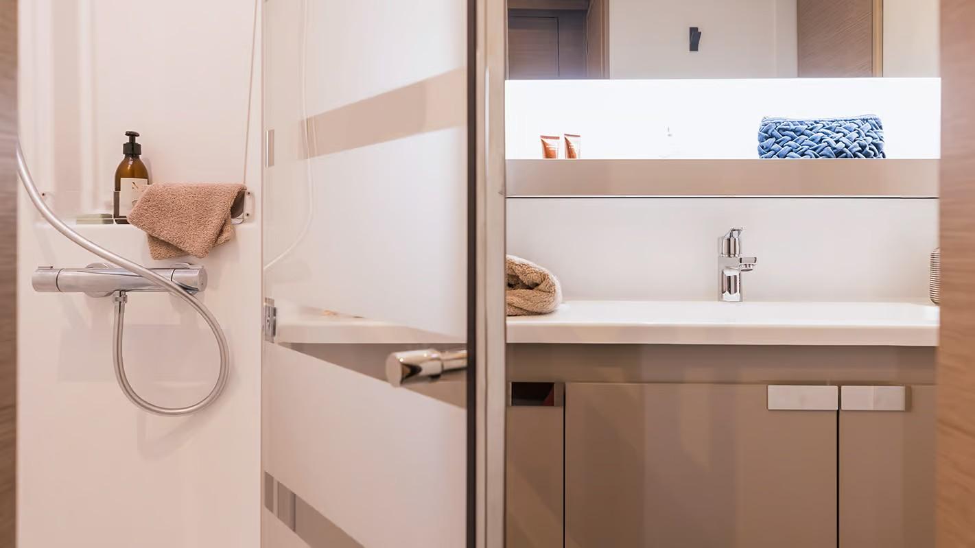 Fountaine Pajot Aura 51, picture 17