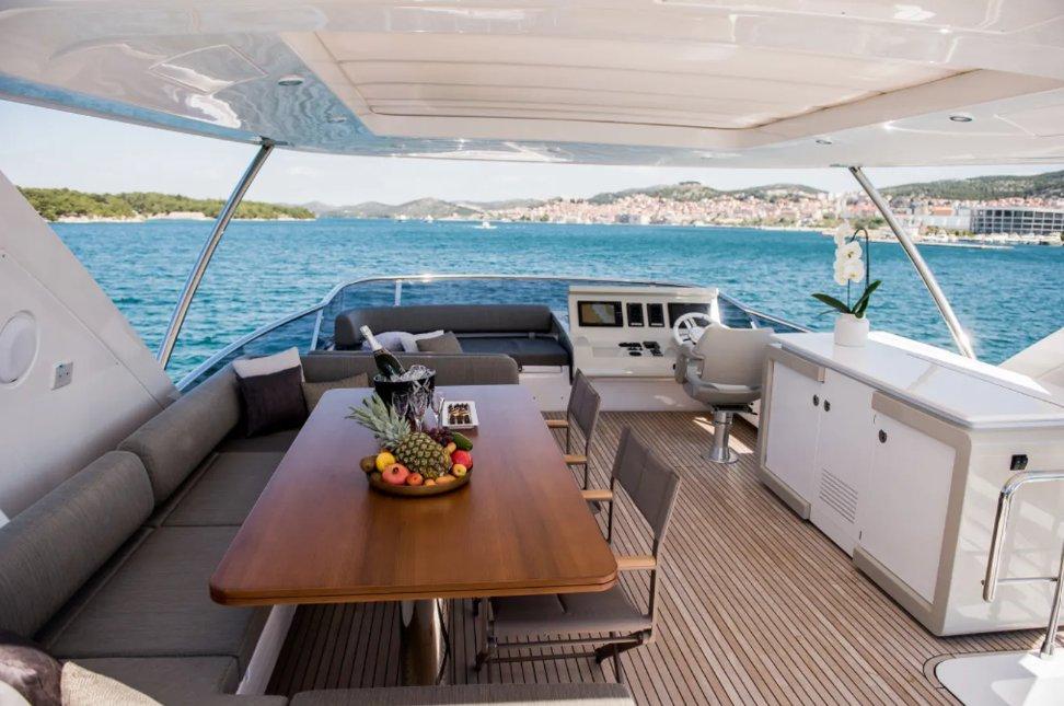 Azimut 72 Fly, picture 4