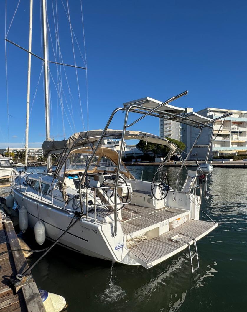 Dufour 382 GL, picture 5