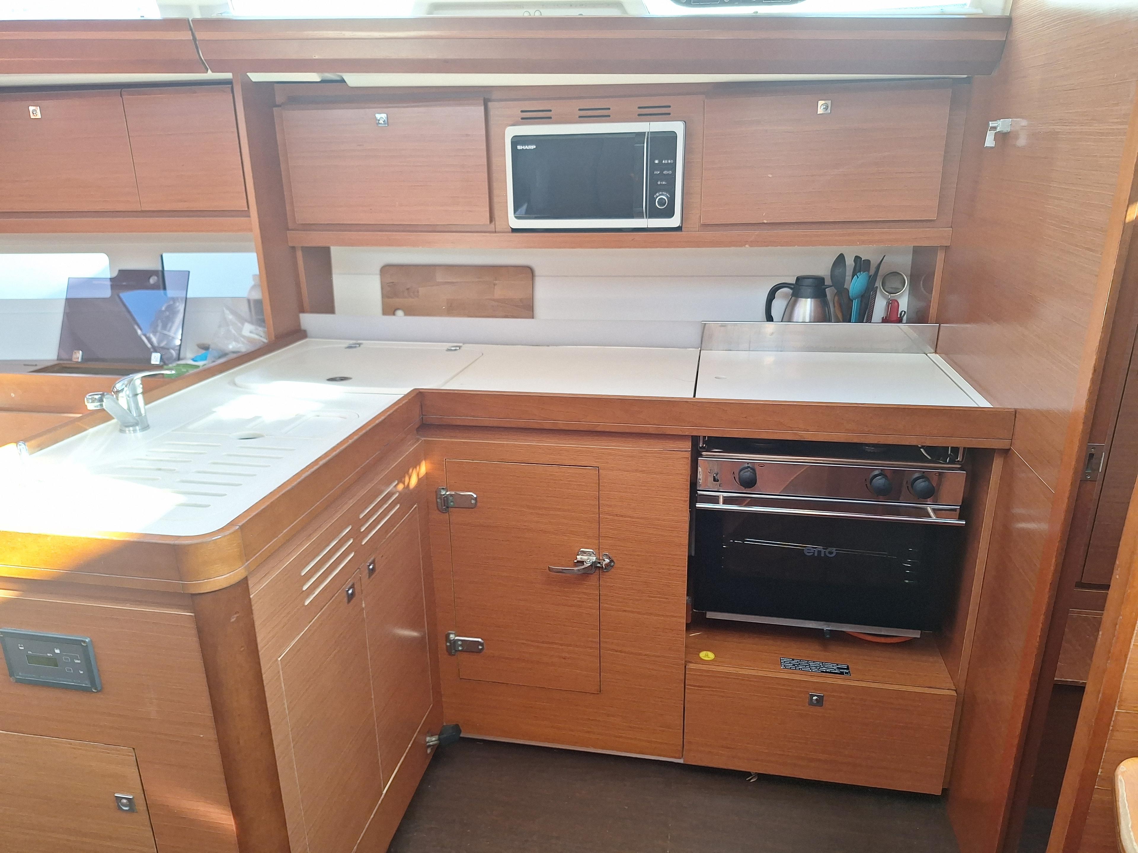 Dufour 412 GL, picture 6