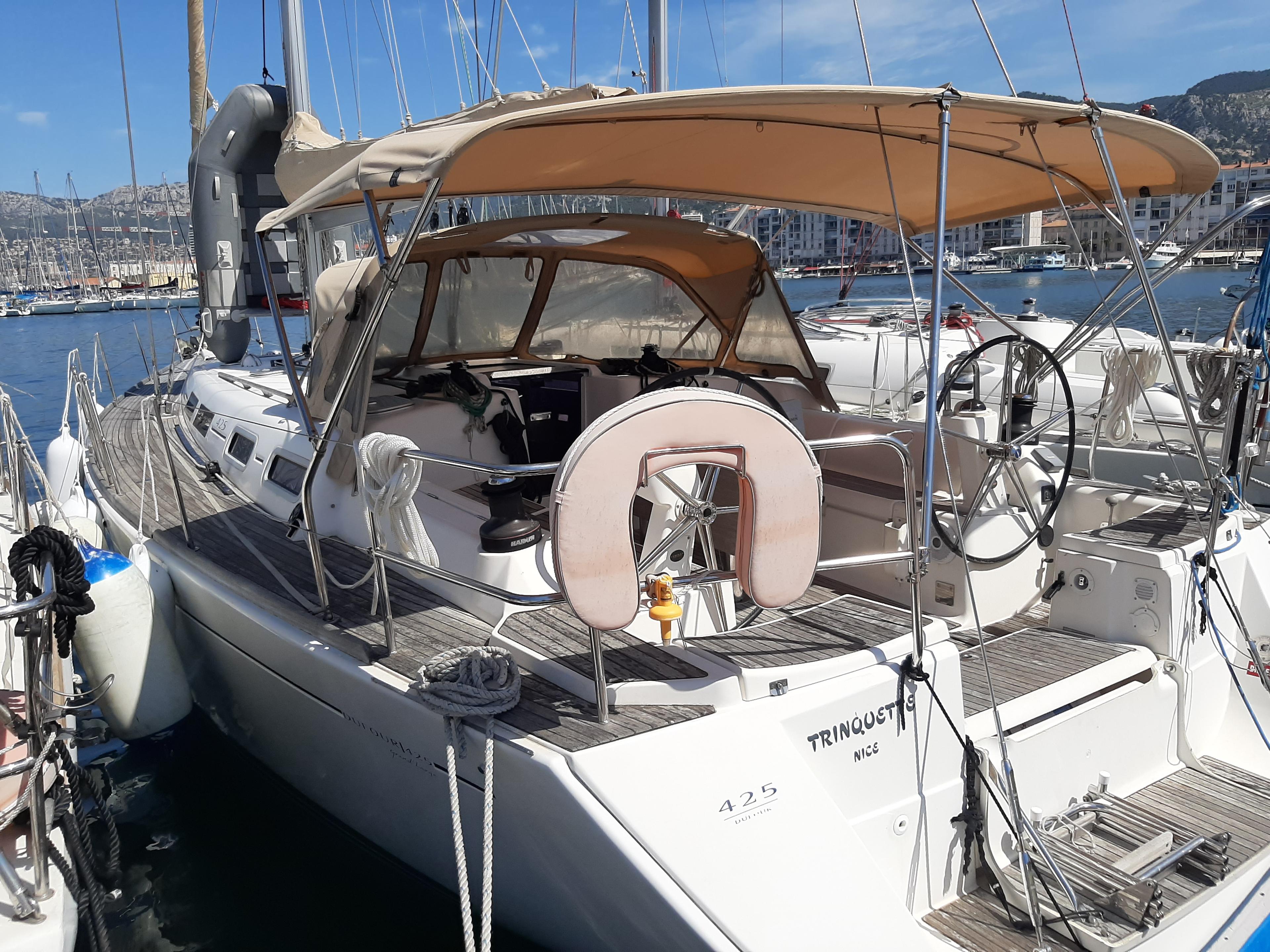 Dufour 425 GL, picture 5