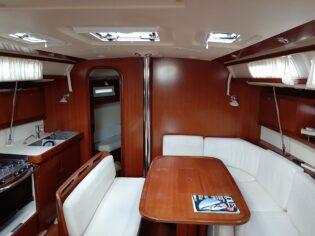 Dufour 425 GL, picture 7