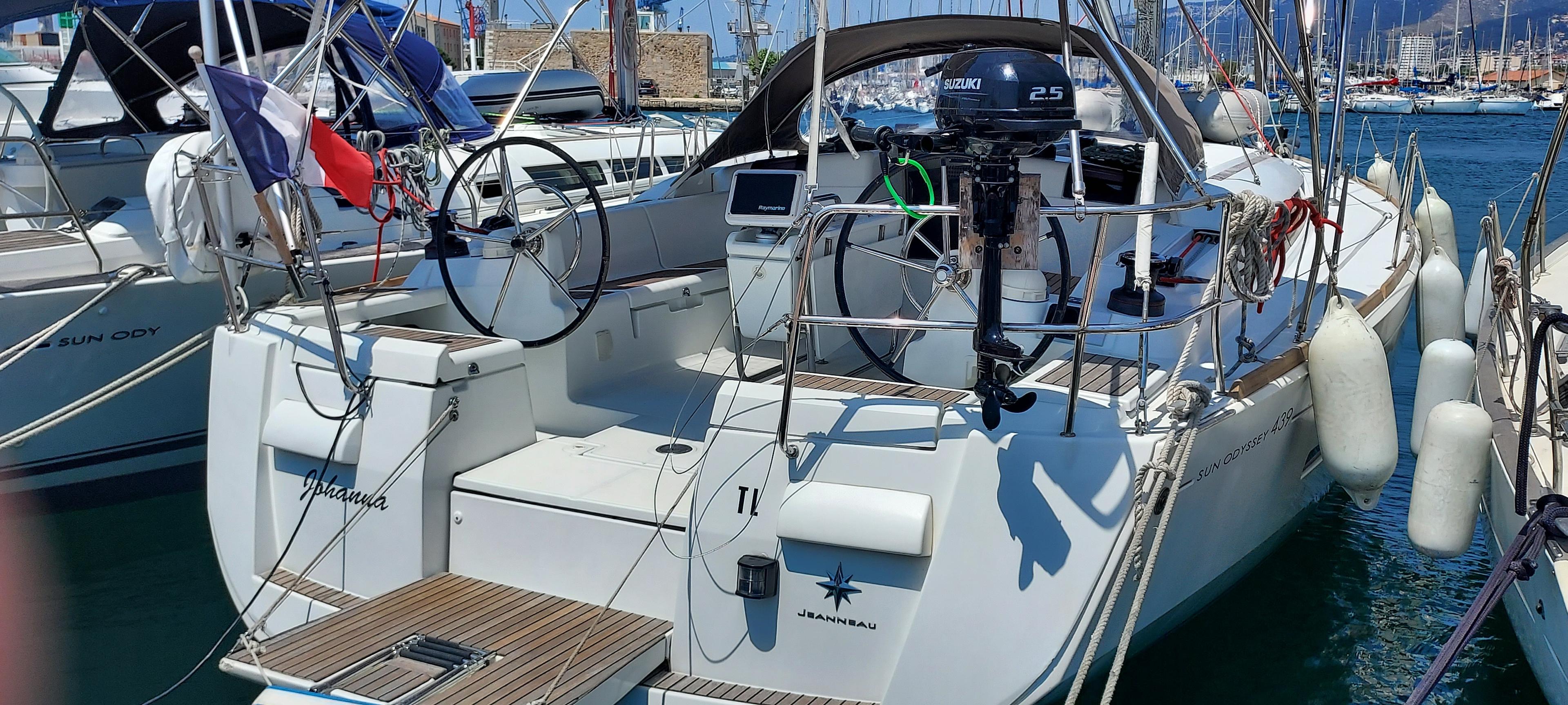 Sun Odyssey 439, picture 3