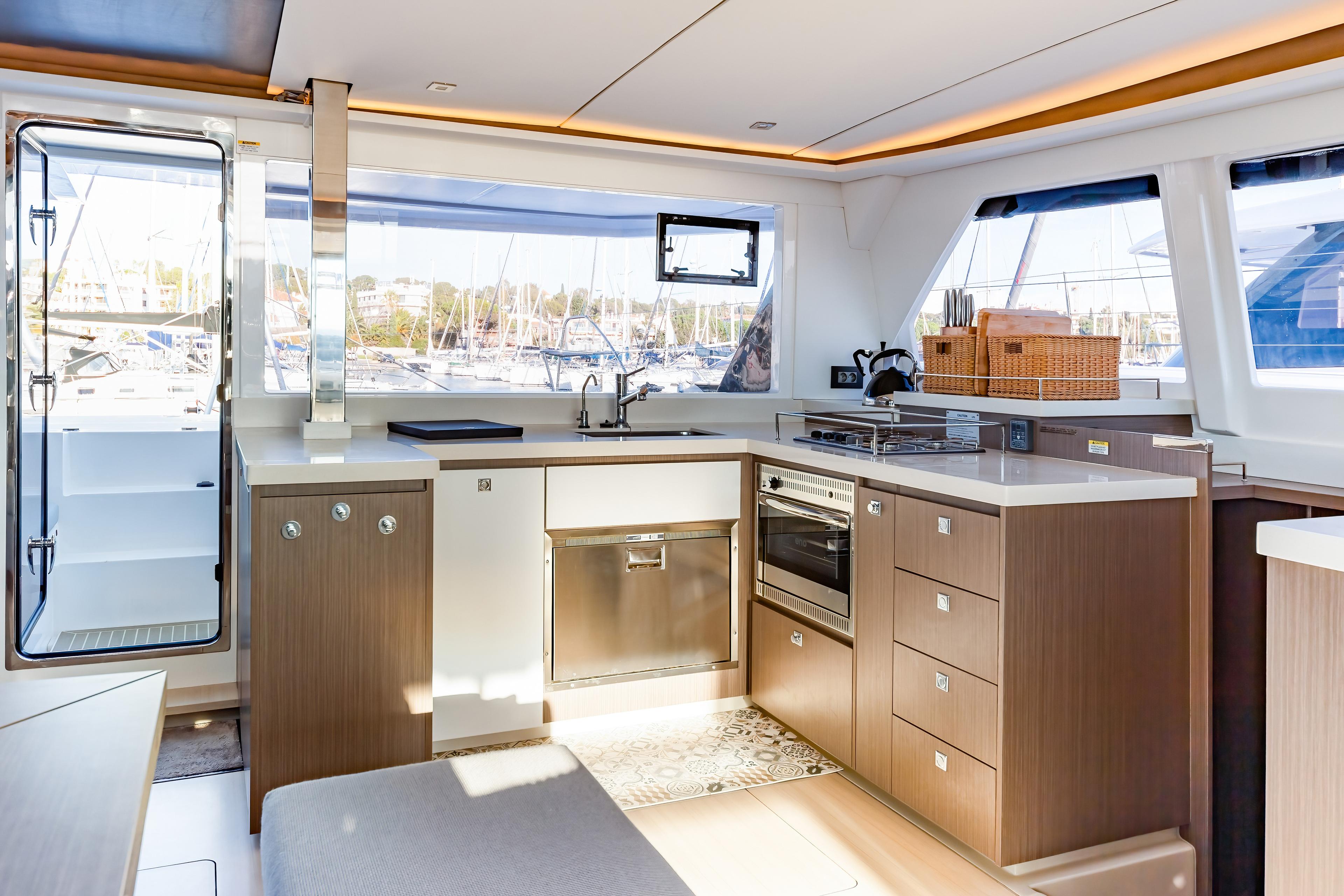 Leopard 45, picture 11