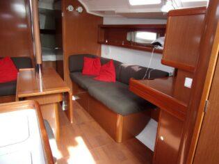 Oceanis 37, picture 7