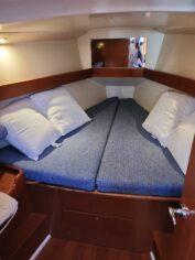 Oceanis 37, picture 13