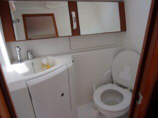 Oceanis 37, picture 15