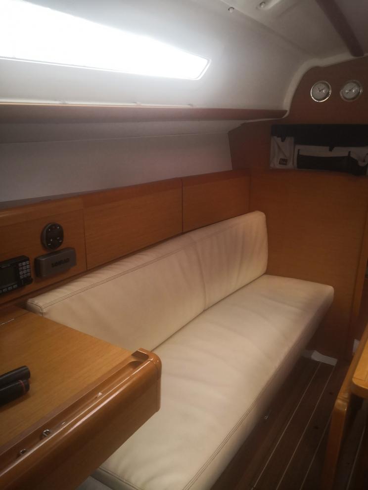 Sun Odyssey 30i, picture 9