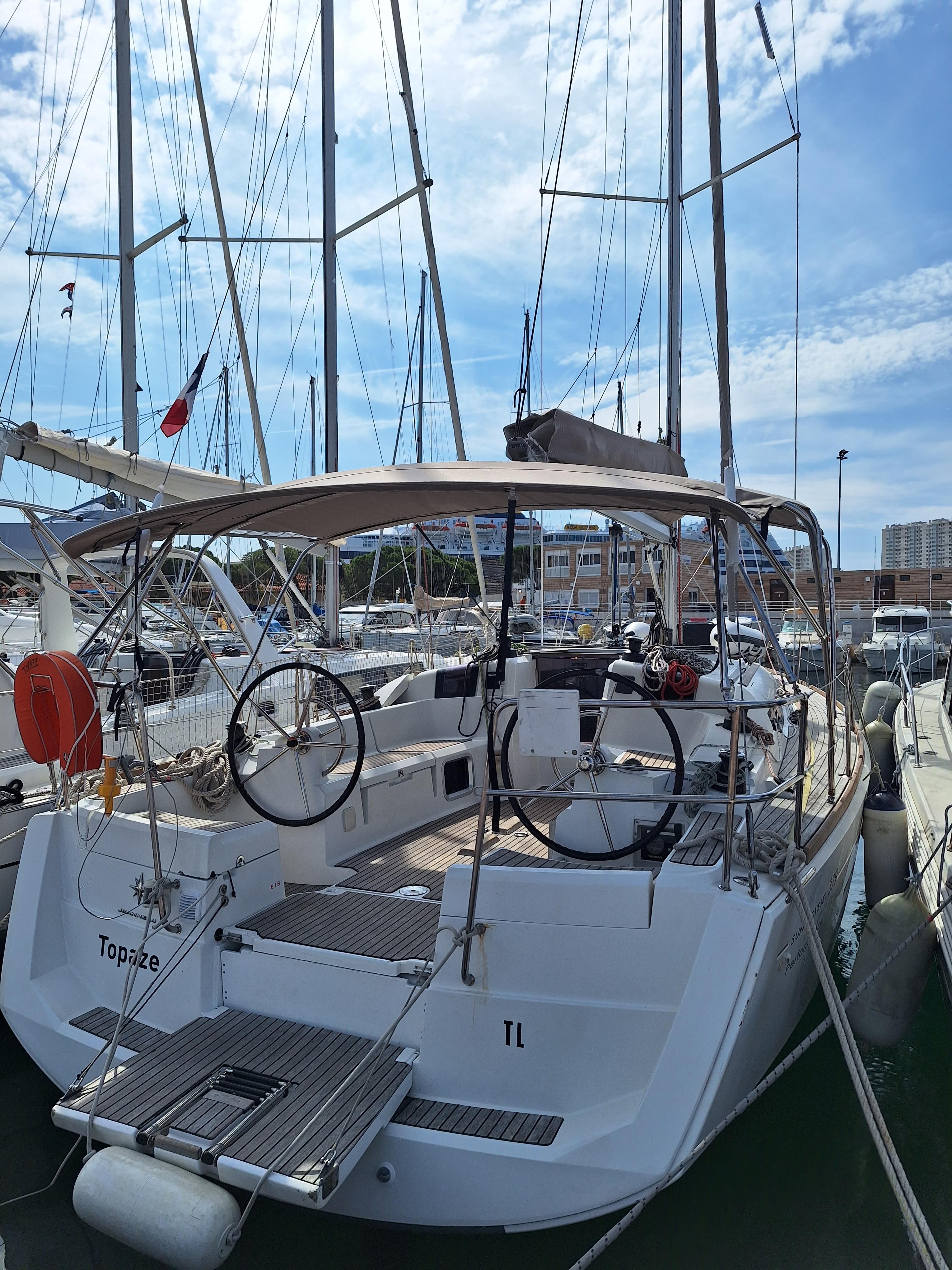 Sun Odyssey 379, picture 5