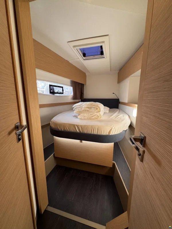 Fountaine Pajot Astrea 42 Maestro, picture 14